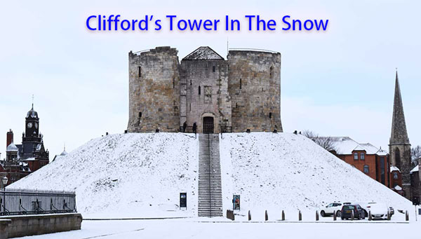 Clifford's-Tower-In-The-Snow
